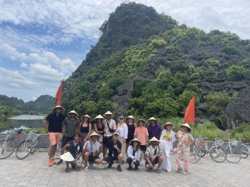 Hanoi: Ninh Binh, Hoa Lu, Tam Coc and Mua Cave Day Trip - Getting There From Hanoi: Pickup, Bus Ride, and Timing That Matters