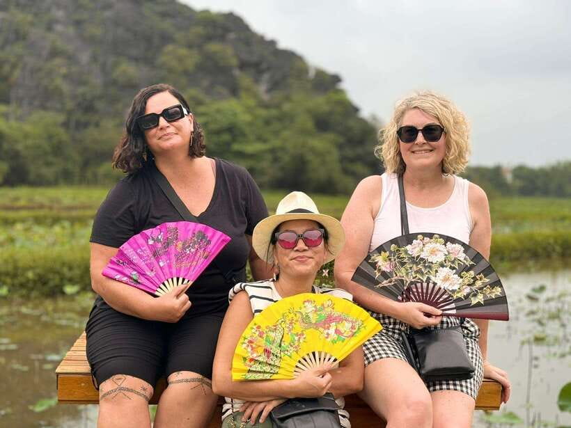 Hanoi: Ninh Binh, Hoa Lu, Trang An & Mua Cave Day Trip - Quick hits before you go