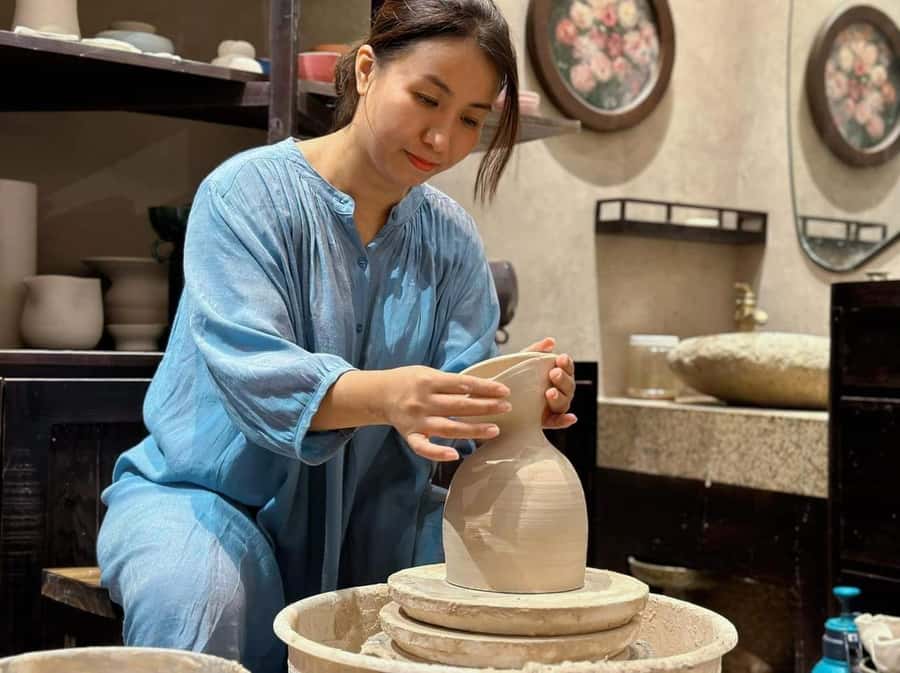 Hanoi: Pottery Making Class for Beginners - Central Hanoi Location and the Comfort Factor