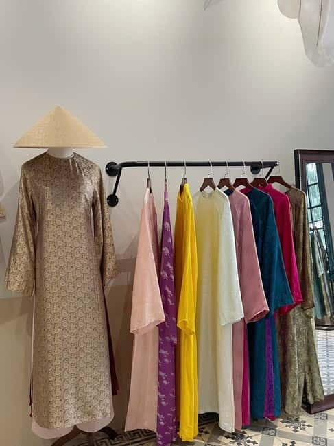 Hanoi: Rent a Traditional Ao Dai & Photo Walk in Old Quarter - The herbal tea break: a small reset that feels cultured