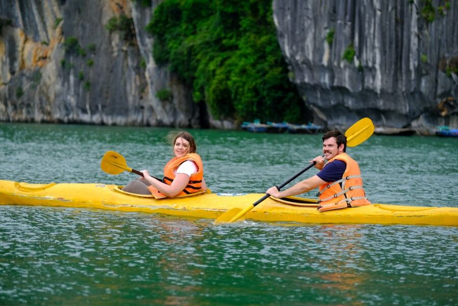Hanoi: Roundtrip Halong Bay Islands, Caves, Kayaking & Lunch - Price, value, and what you should choose (all-inclusive vs add-ons)