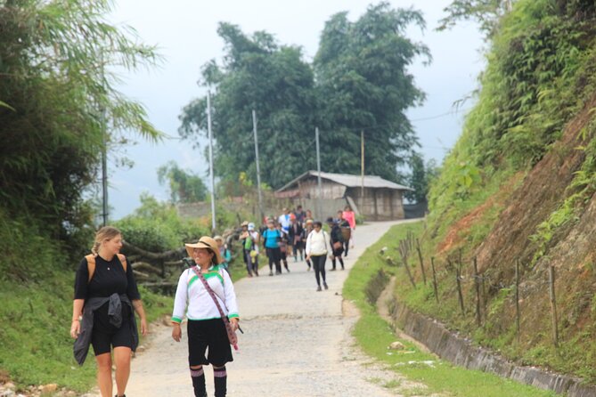 Hanoi - Sapa 3 Day 2 Night Trekking With Hotel & Homestay - Hotel and homestay reality check: what comfort looks like