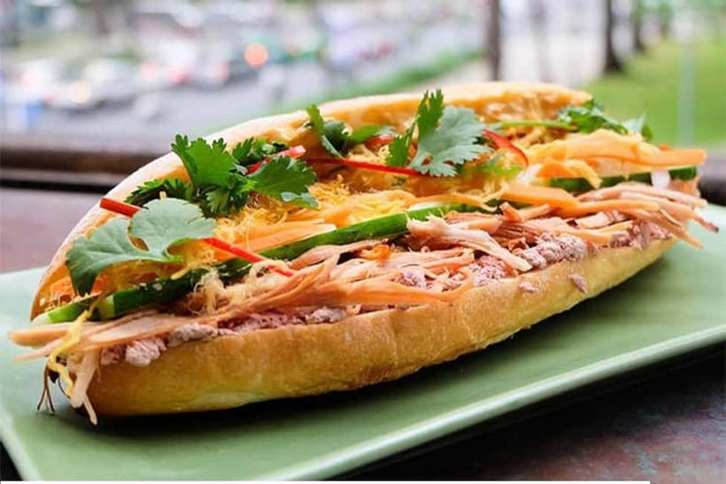 Hanoi: Street Food Tour with Train Street & Hidden Alleyways - Should you book it? My practical decision guide