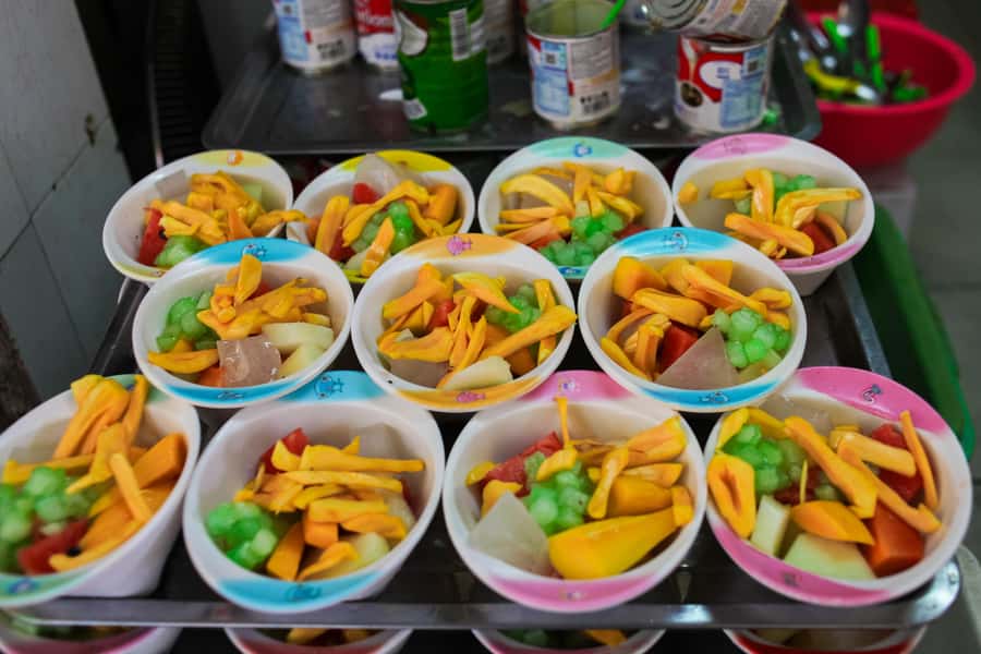 Hanoi: Street Food Walking Tour & Water Puppet Show - Practical tips so the evening stays fun, not stressful