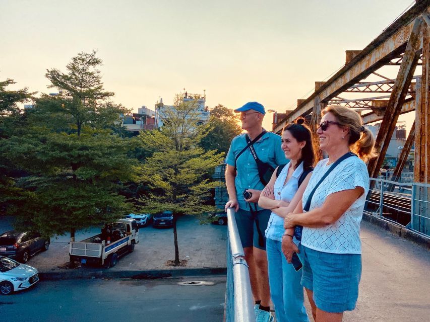 Hanoi: The Hidden Old Quarter Experience - Long Bien Bridge and the Ga Long Bien Finish