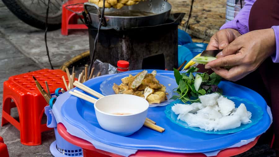 Hanoi Vegan Street Food & Train Street Tour - Key Things I’d Put on Your Must-Know List