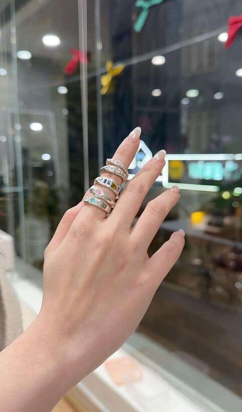 Hanoi: Vietnam Gemstone Silver Clay Ring Workshop - Choosing Your Stone Colors and Sketching the Ring You Want