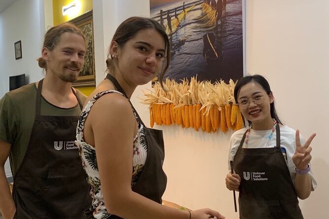 Happy Cooking Class in Danang - Unlimited passion juice: more than a drink break