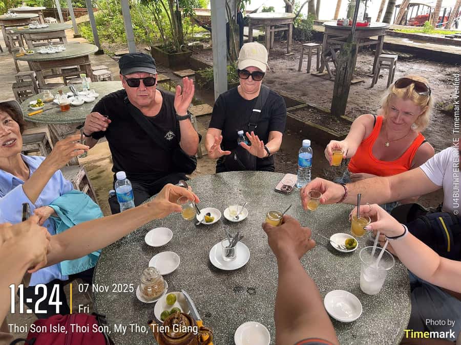 HCM: Authentic Mekong Delta - Boat, TukTuk, Khot Cake Making - From Ho Chi Minh City to the Mekong in One Day