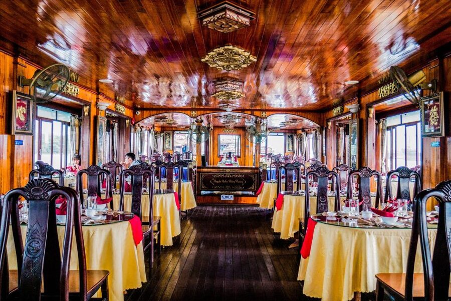 HCM: Saigon River Dinner Cruise - Should you book the HCM Saigon River Dinner Cruise?