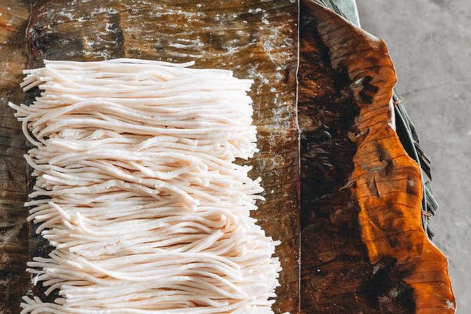 Hidden Gems of Old Hoi An - Markets and Family Stops: How the Neighborhood Food Chain Works