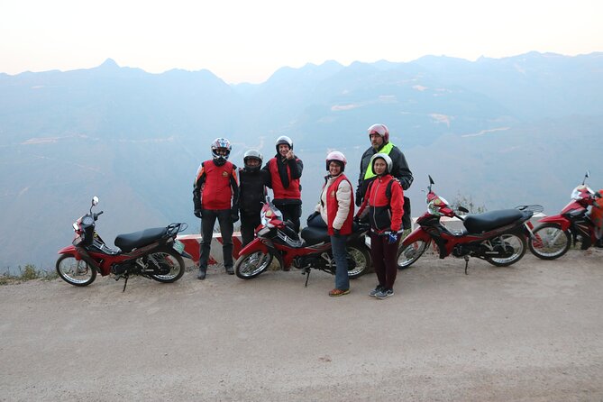 High Quality Small Group With Easy Riders 3 Day + Private Room - Day 2, Ma Pi Leng Pass, Meo Vac, and the Du Gia Remote-Village Day