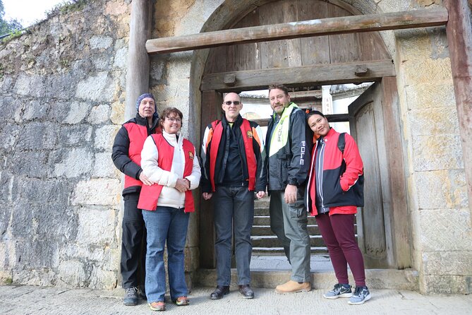 High Quality Small Group With Easy Riders 3 Day + Private Room - Homestays, Hotels, and the Private Room Reality