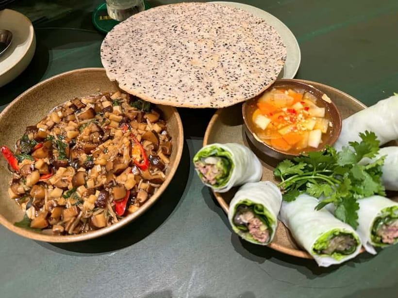 Ho Chi Minh City: Craft Beer and Food Tour by Scooter - Pickup, helmets, and staying calm in traffic