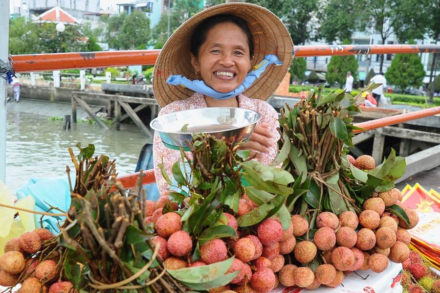 Ho Chi Minh City: Discover Mekong Delta & Coconut Village - 7:30am Pickup, Air-Conditioned Bus, and Getting Set for the Delta