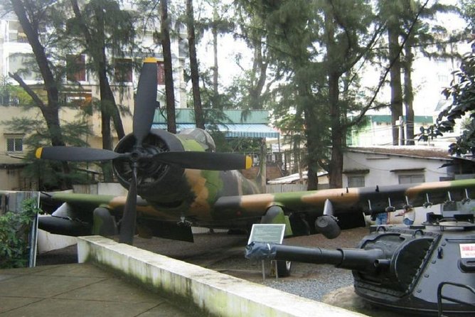 Ho Chi Minh City private full-day tour with Lunch included - War Remnants Museum: Graphic Photos, Heavy Feelings, and Balance