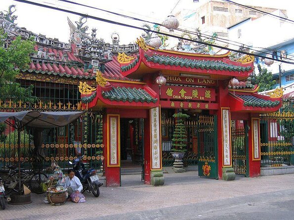 Ho Chi Minh City private walking tours with young local volunteers - Making It Work for Your Energy: Duration, pace, and where to start