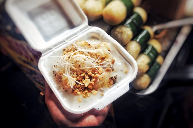 Ho Chi Minh City Street Food Tour & Sightseeing By Motorbike - Nguyễn Thiện Thuật apartments and bánh khọt, mini crispy pancakes