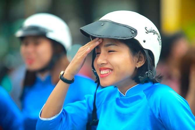 Ho Chi Minh City Tour by Motorbike with Female Riders | KissTour - Coffee and Market Time: The Saigon Context Stop