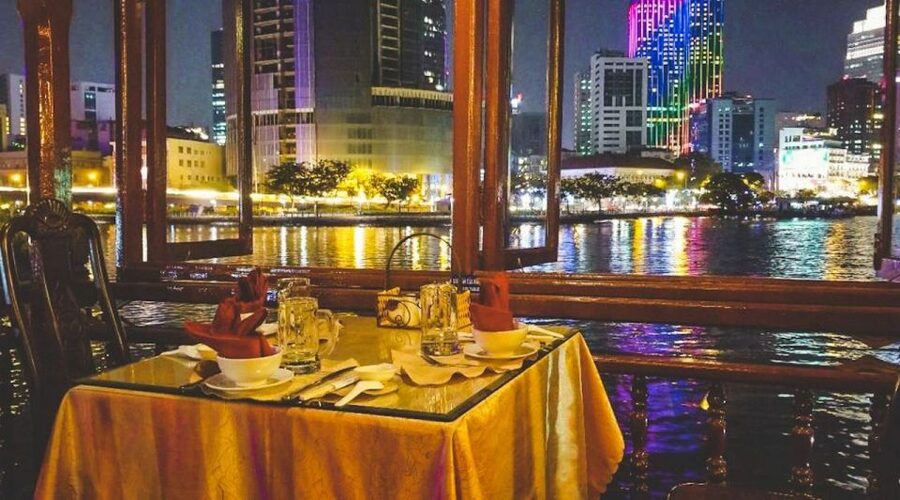 Ho Chi Minh: Private City Tour and Dinner Cruise with Buffet - First Stop: Why The Cyclo Or Scooter Ride Works So Well