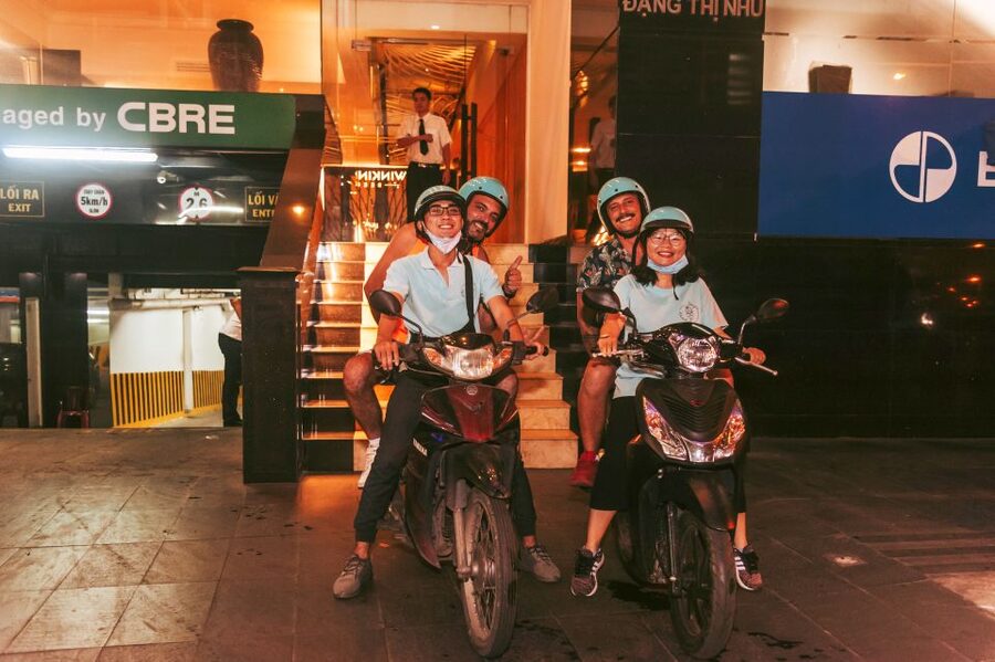 Ho Chi Minh: Private City Tour and Dinner Cruise with Buffet - Central Landmarks You’ll Pass On The Cyclo Route
