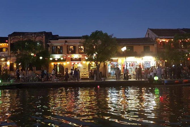 Hoi An Ancient City -Sampan Boat Ride- Night Market- Lanterns - Hoi An Ancient Town Walking Tour, Tickets Included