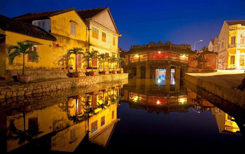 Hoi An Ancient Town & Coconut Village Basket Boat Tour - Hoi An Ancient Town walking tour: trading-port streets and key photo moments