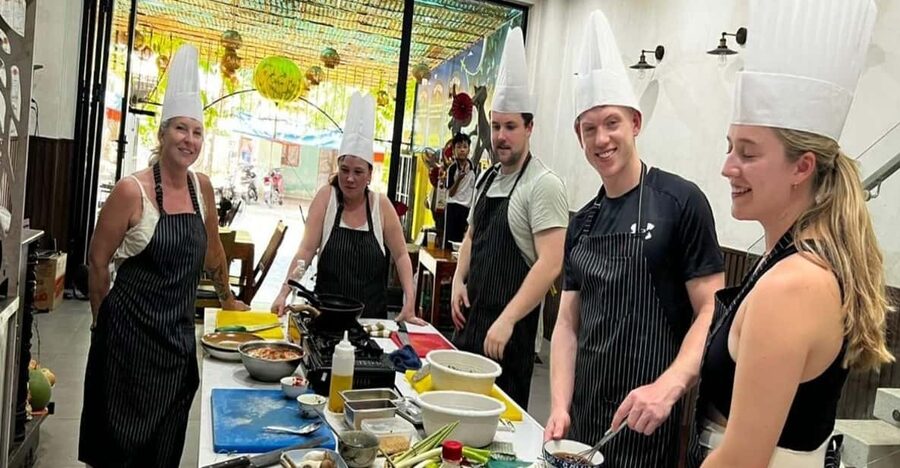 Hoi An Authentic Cooking Class with Pro Chef in Small group - Key things you will love here