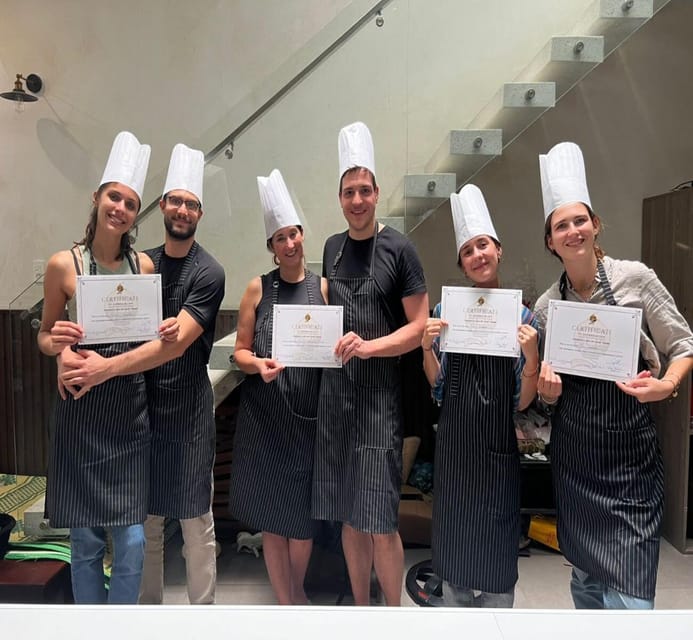 Hoi An Authentic Cooking Class with Pro Chef in Small group - What happens before you cook: pickup, market, and choosing ingredients