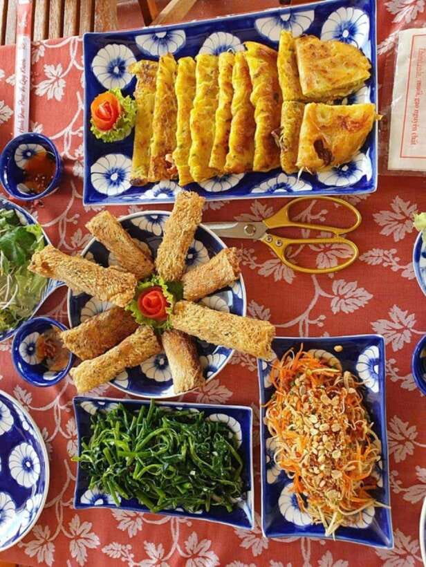 Hoi An: Basket Boat Ride, Cooking Class by Hangcoconut - Crab fishing by basket boat: the skill you actually take home