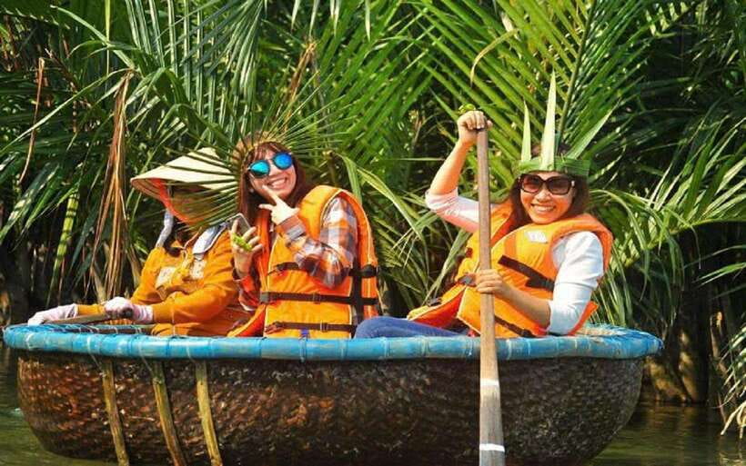 Hoi An: Basket Boat Ride in the BẢY MẪU Coconut Forest - The coconut forest ride: timing, photos, and how “peaceful” really feels