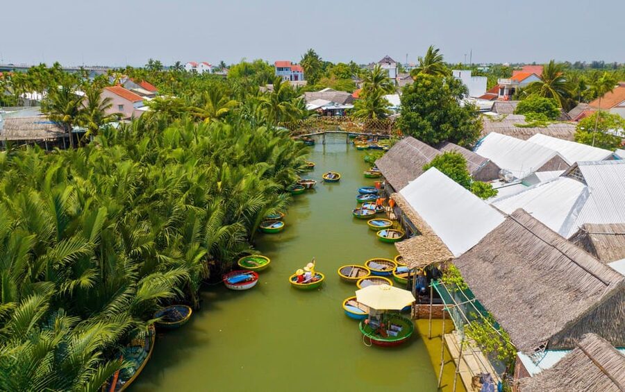 Hoi An: Basket boat tour at the coconut village - Service quality and the English-French support that helps