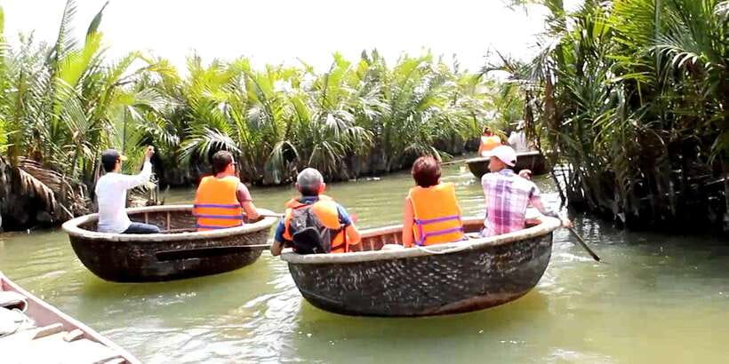 Hoi An: Basket Boat Tour by River Boat and Lantern Release - Key highlights you will actually care about