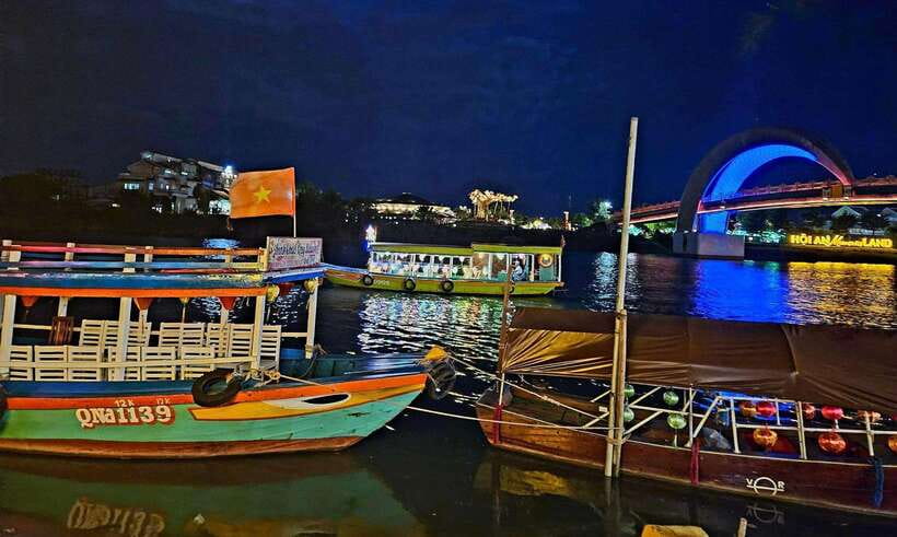 Hoi An: Basket Boat Tour by River Boat and Lantern Release - What to bring, and who this tour fits best