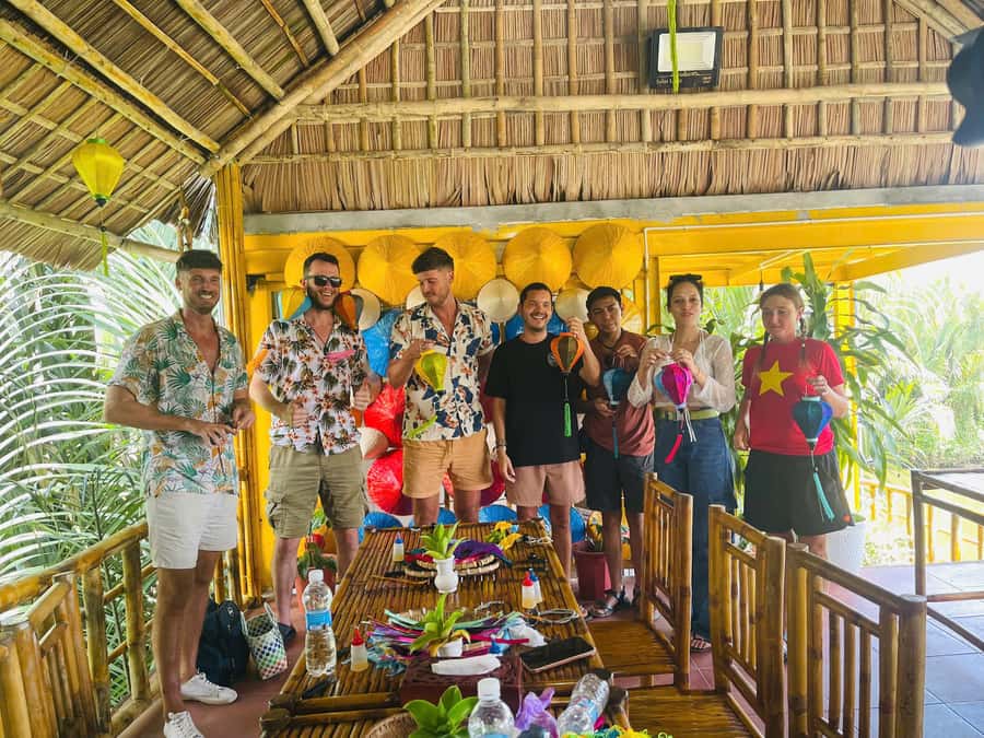 Hoi An: Basket Boat with Lantern-Making & Cooking Class Tour - Guides, group size, and how to get the most from it