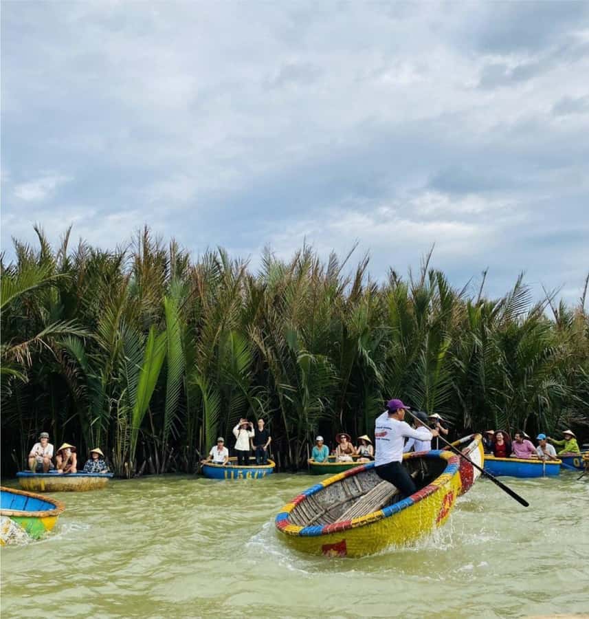 Hoi An: Basket Boat with Lantern-Making & Cooking Class Tour - Lantern history, hands-on craft, and a souvenir that lasts
