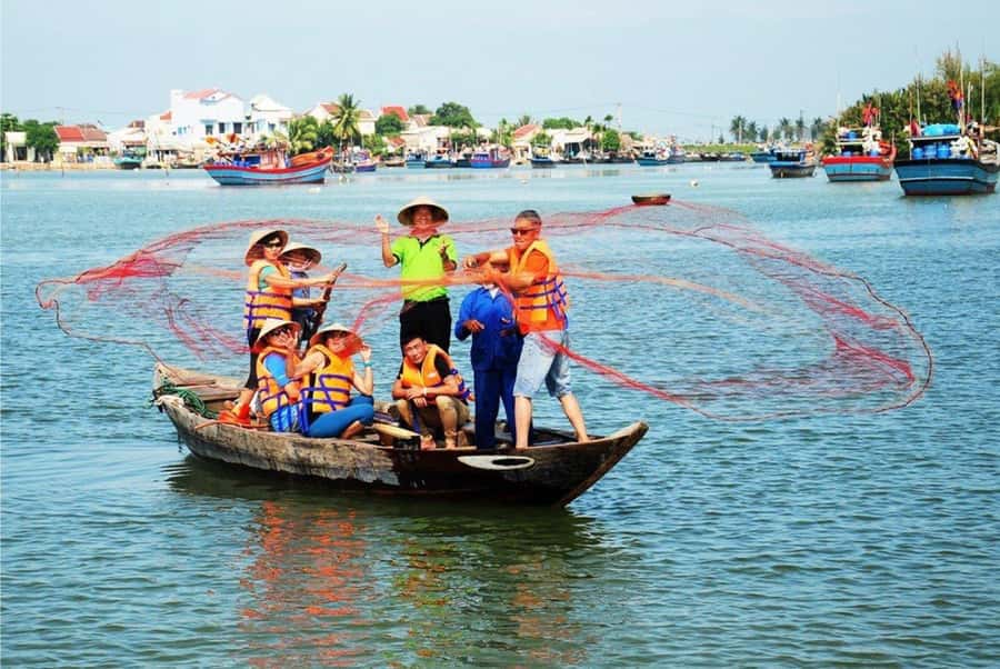 Hoi An: Basket Boat with Lantern-Making & Cooking Class Tour - How much time it really takes, and how to plan your day