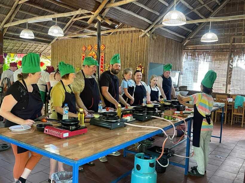 Hoi An: Cooking Class, Crab Fishing-Basket Boat, Market Tour - Crab fishing with local fishermen: realistic expectations