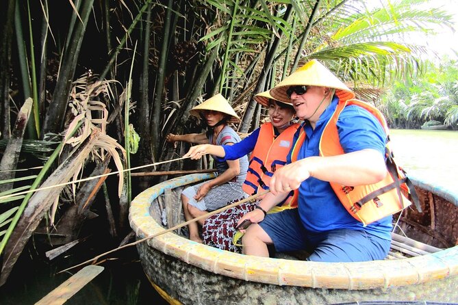 Hoi An Cooking Class(Local market,Basket Boat,Fishing & Cooking) - Cooking class at the coconut house: stations, patience, and real instruction