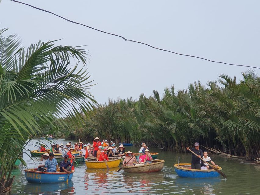 Hoi An Countryside Bike Tour & Basket Boat Ride - Tra Que Vegetable Village: A Guided Hour Among the Greens