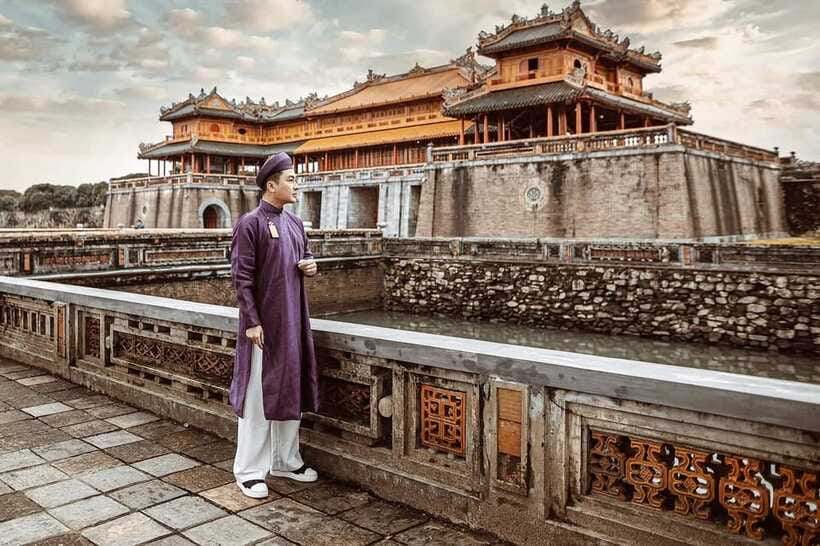 Hoi An/Da Nang: Hue Imperial City by Bus or Train Experience - Guide quality and the pace of a small-group day
