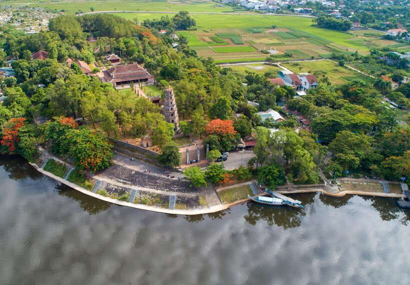 Hoi An/Da Nang: Hue Imperial City by Bus or Train Experience - Bus vs train: what actually changes in your travel day