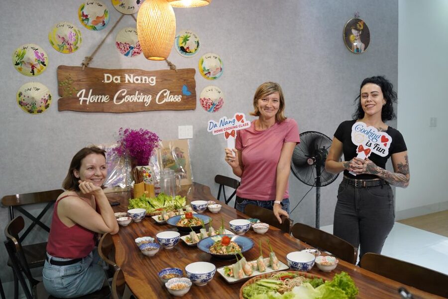 Hoi An/Da Nang: Vietnamese Cooking Class with Transportation - Learning so you can cook later, not just eat now