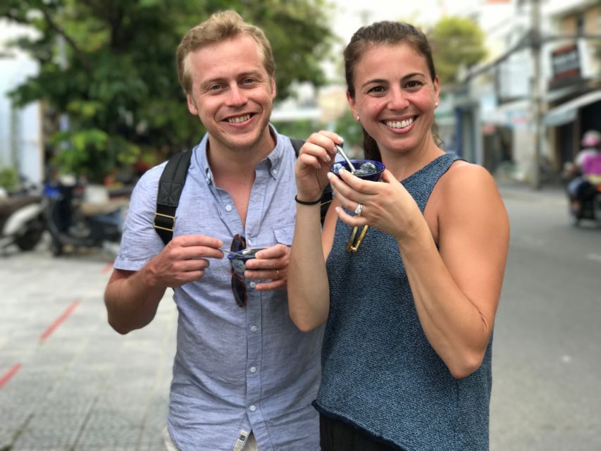 Hoi An: Evening Food Tour with 7 Tastings and Boat Trip - What Makes the Food Feel Local, Not Tourist-Located