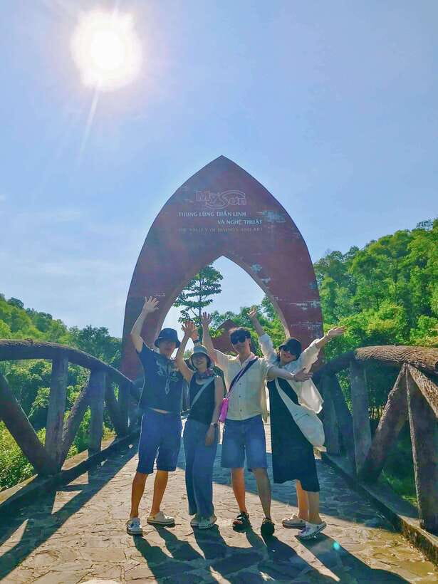 Hoi An: Half-day Excursion To My Son Sanctuary Tour - What the dance show adds to the whole experience