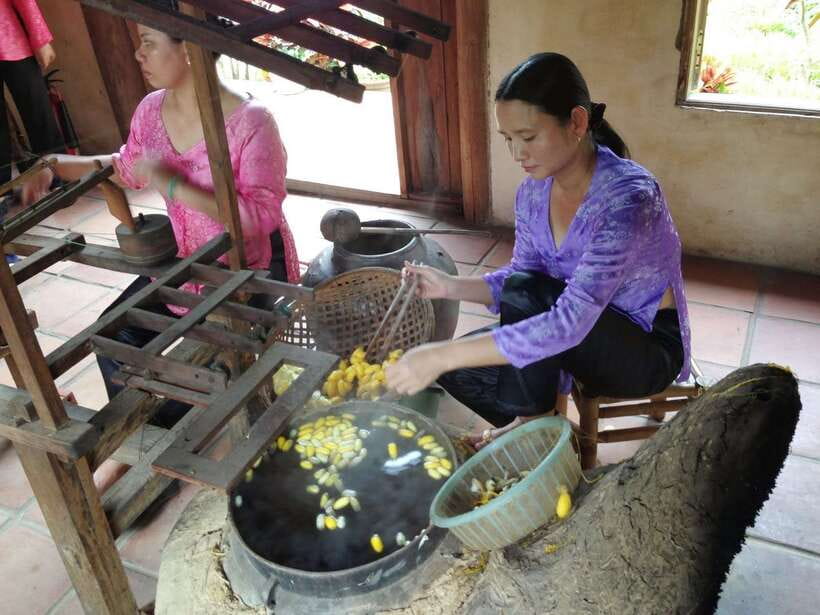 Hoi An: Half-day Silk Weaving Discovery Tour - Brunch Break in the Village: A Real Pause Between Crafts