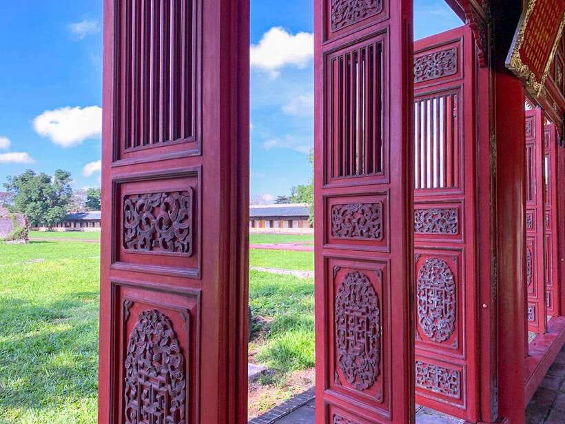Hoi An: Imperial Hue And Scenic Hai Van Pass Discovery Tour - Hải Vân Pass: the stop that changes how you see the coast