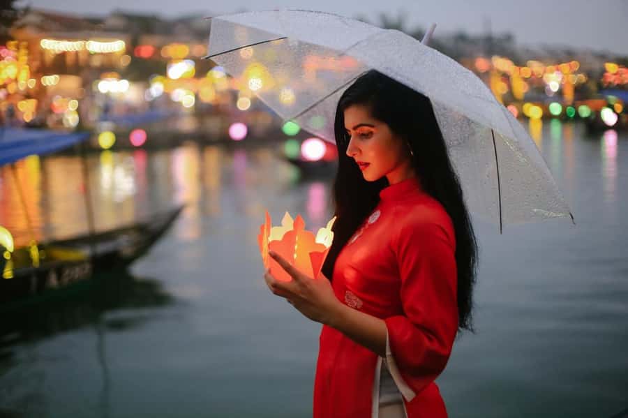 Hoi An Lantern : 45-Minute Short Private Photography Tour - The Photo Package: 150+ Originals, 20+ Edited, and Ready-to-Keep Results