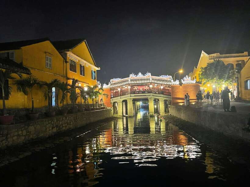 Hoi An: Lantern Boat Ride on the Hoai River - Price and value: is $8 for 15 minutes worth it?