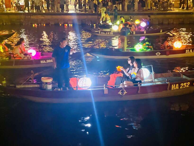 Hoi An: Lantern Boat Ride on the Hoai River - Should you book? My practical call